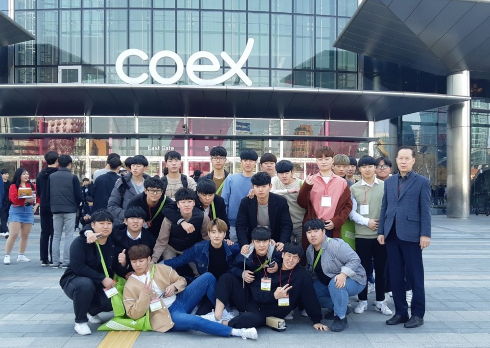 2019학년 1학기 현장체험 학년 반별 사진