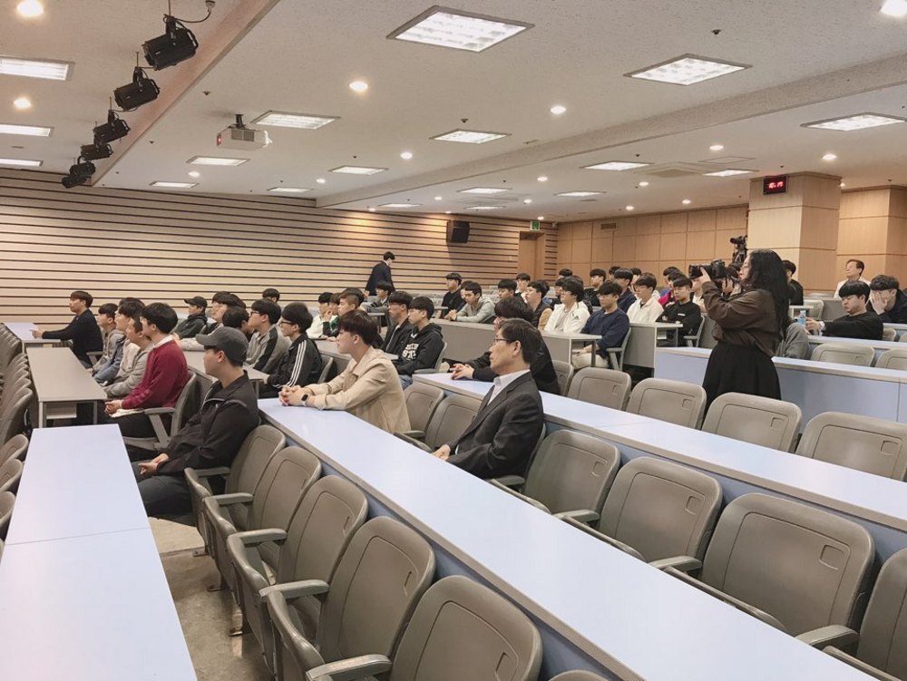 아이디씨아시아 john vlaar 초청특강